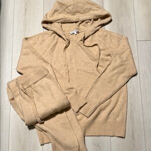 Cara Loren Cozy Tan Sweater Hoodie and Jogger Set ( small hole by tag on pants)